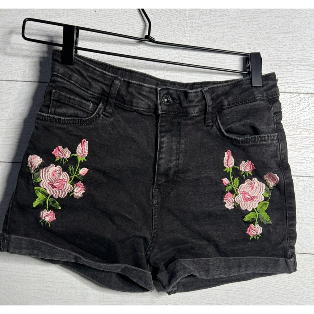 GUESS Womens Rose Floral Embroidered Denim Shorts Washed Black Size 29 26x2.5